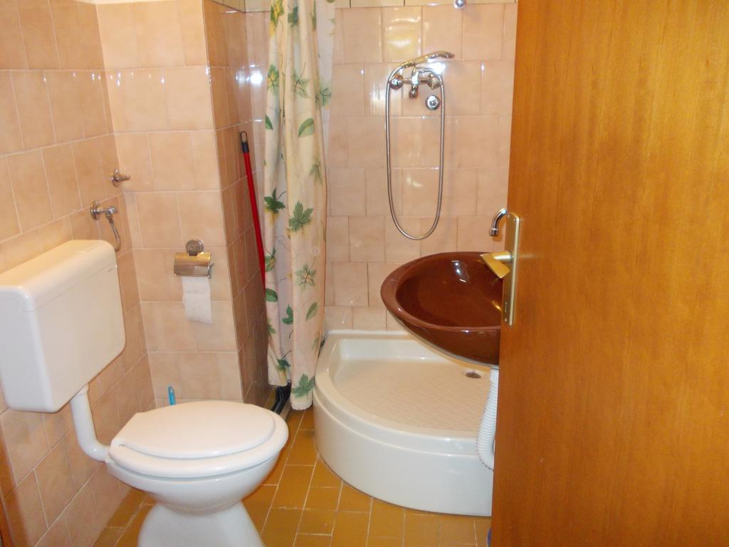 Apartments Bozic Требинье Экстерьер фото