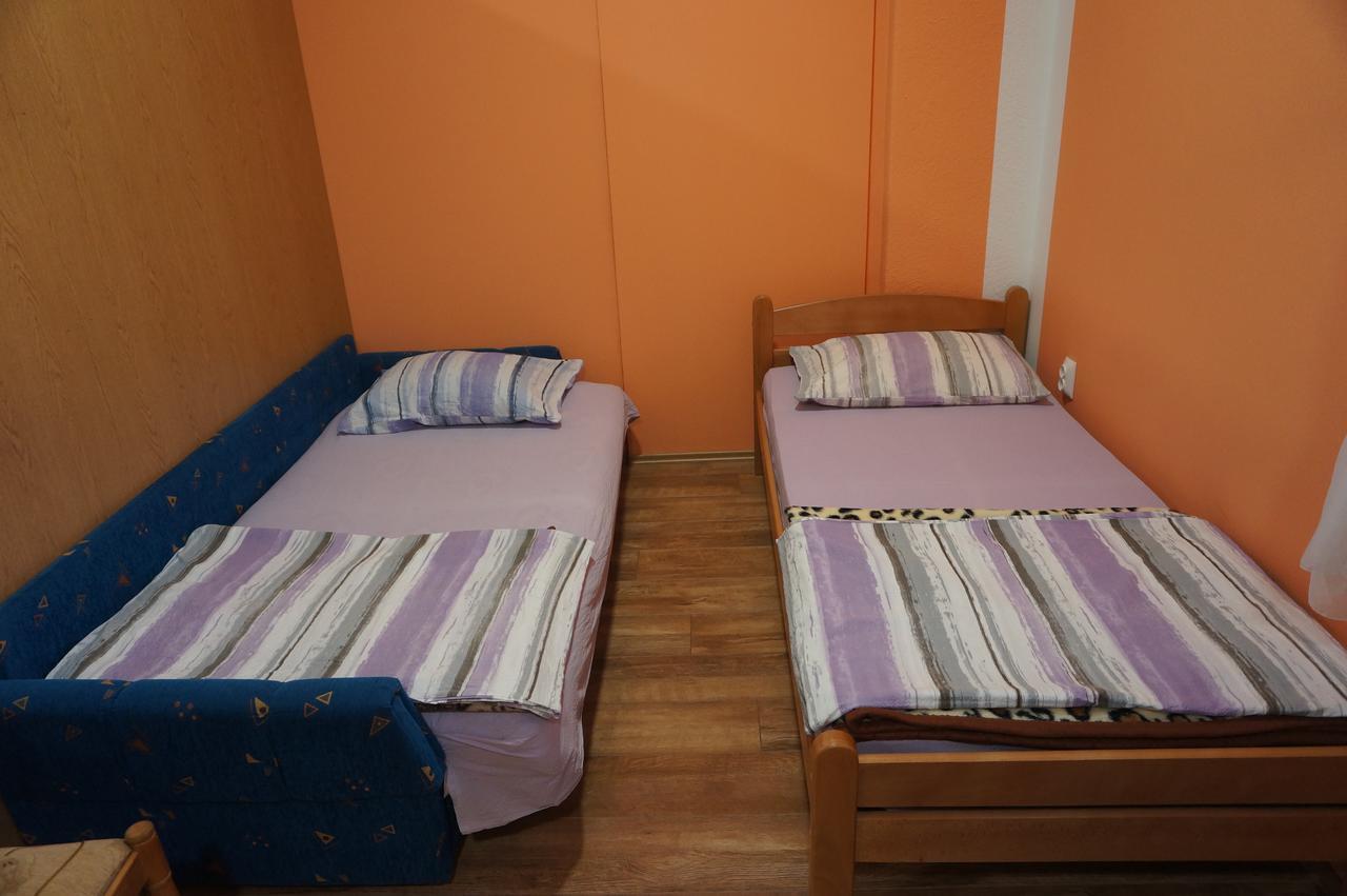 Apartments Bozic Требинье Экстерьер фото