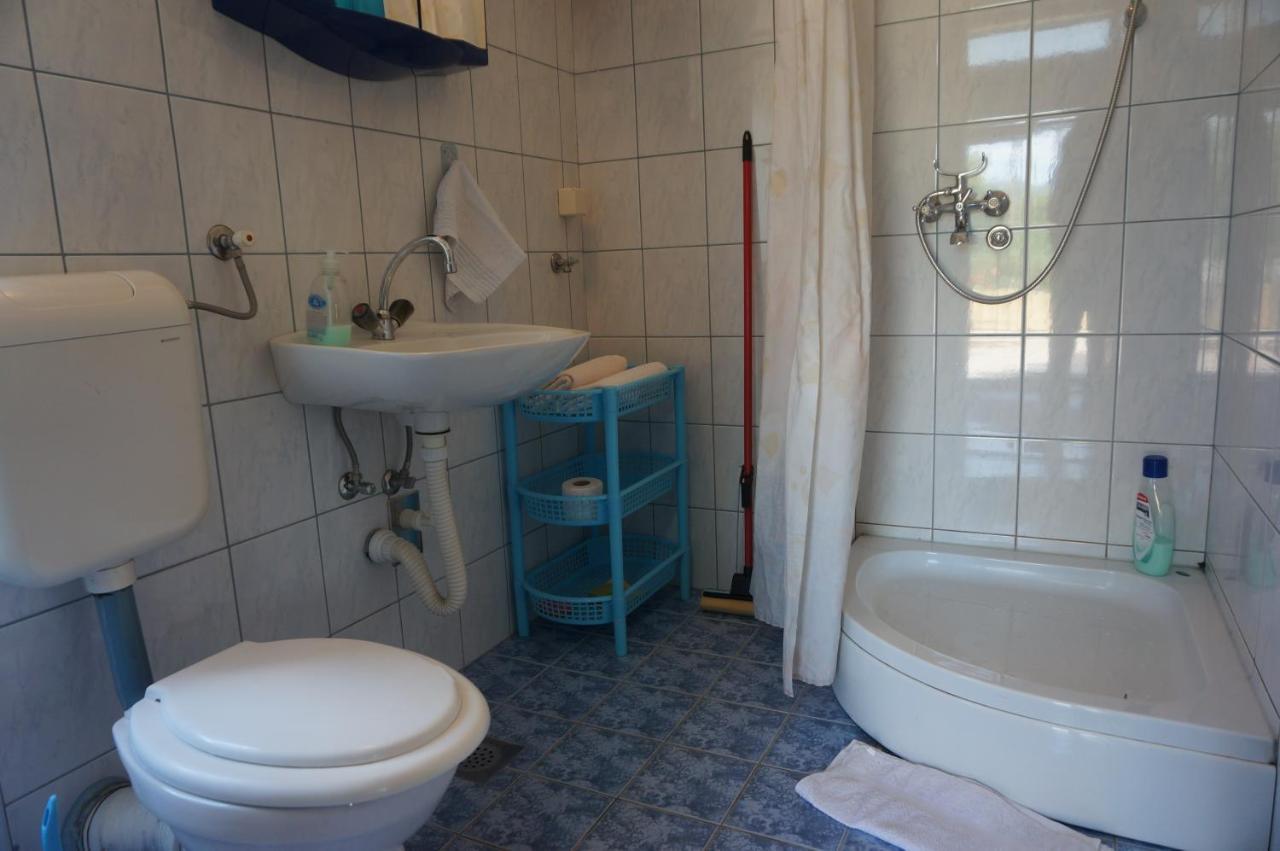 Apartments Bozic Требинье Экстерьер фото