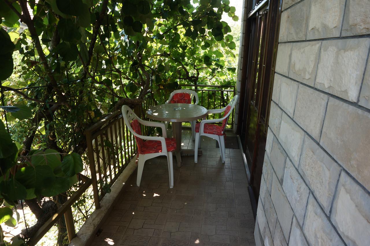Apartments Bozic Требинье Экстерьер фото